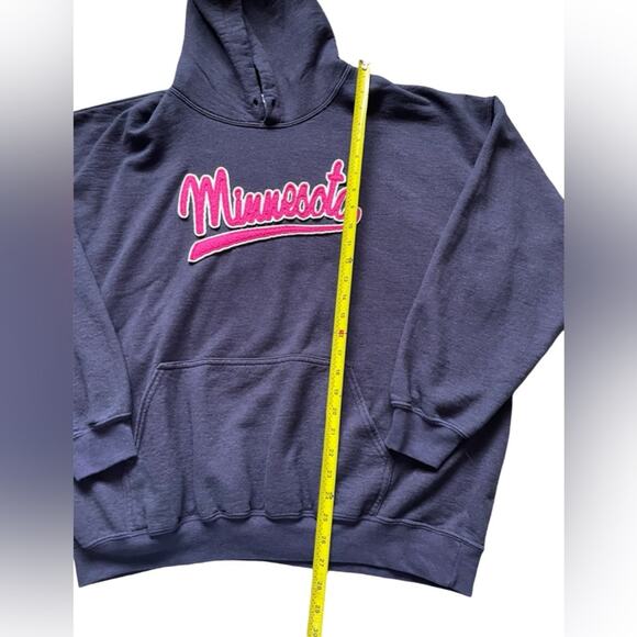 Women’s/Teen XL Minnesota logo pull over sweatshirt Blue with Pink letters - Picture 3 of 5